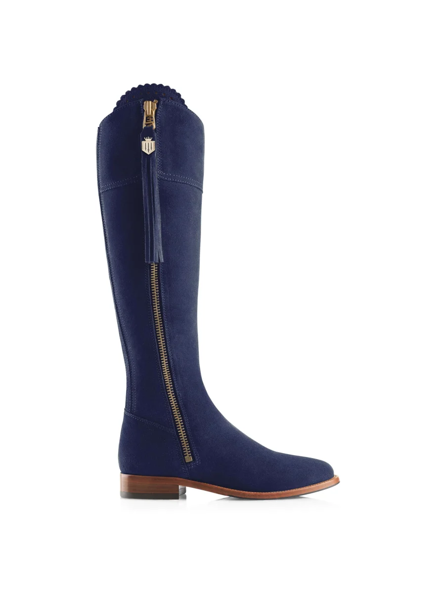 Regina (Sporting Fit) – Ink Suede